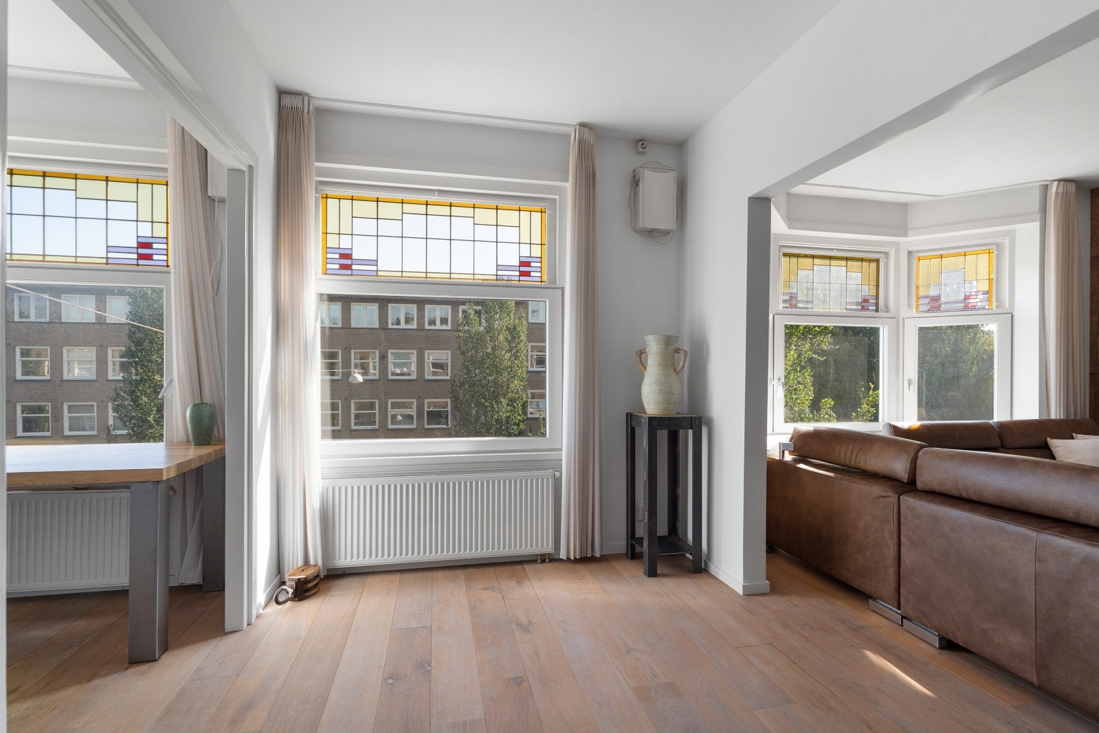 Sunny Bright Apartment in Amsterdam — photo 8